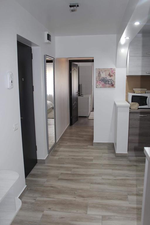 Apartament Anais Călimăneşti Bagian luar foto
